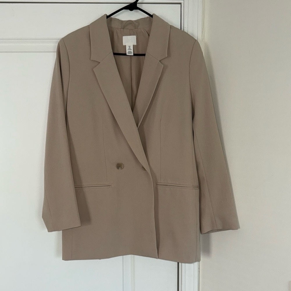 H&M Tan Blazer